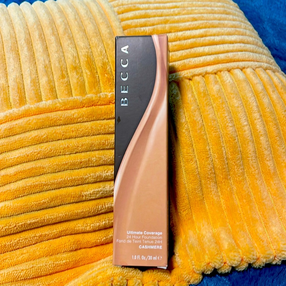 BECCA.  Ultimate Coverage! Brand new in box!